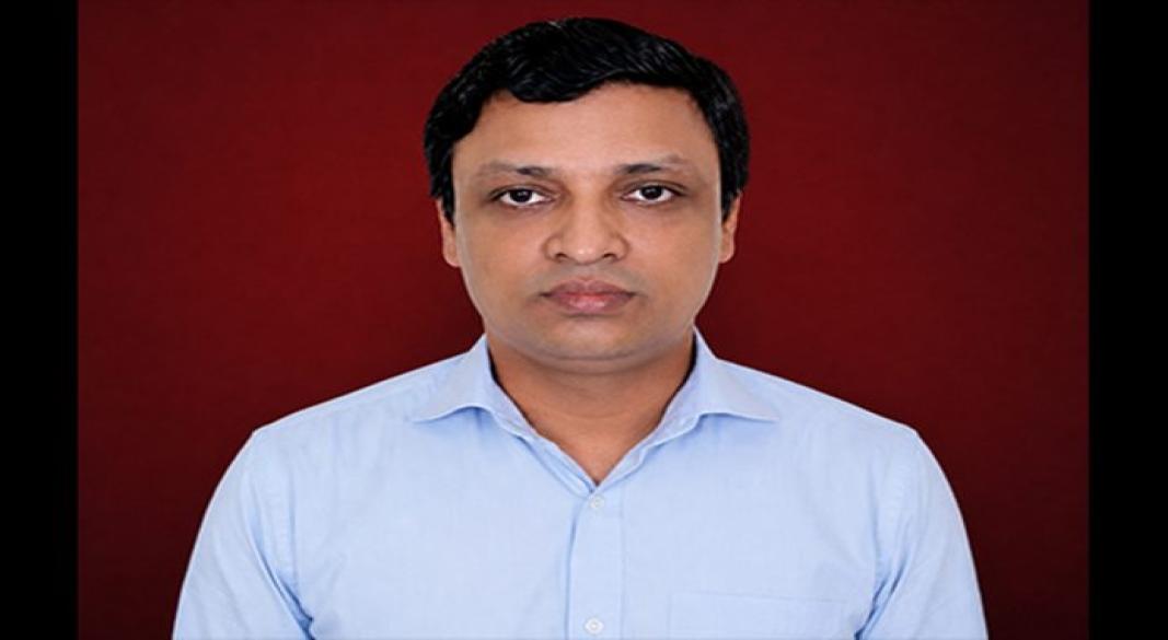 সাবেক কাস্টমস কমিশনার হাফিজুর রহমানকে ঘিরে নতুন অ’ভিযোগ, দুদকে পদ পাওয়ার তদবিরের দাবি